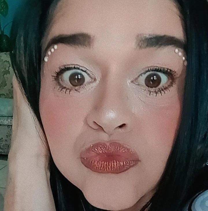 Yusmary C A T