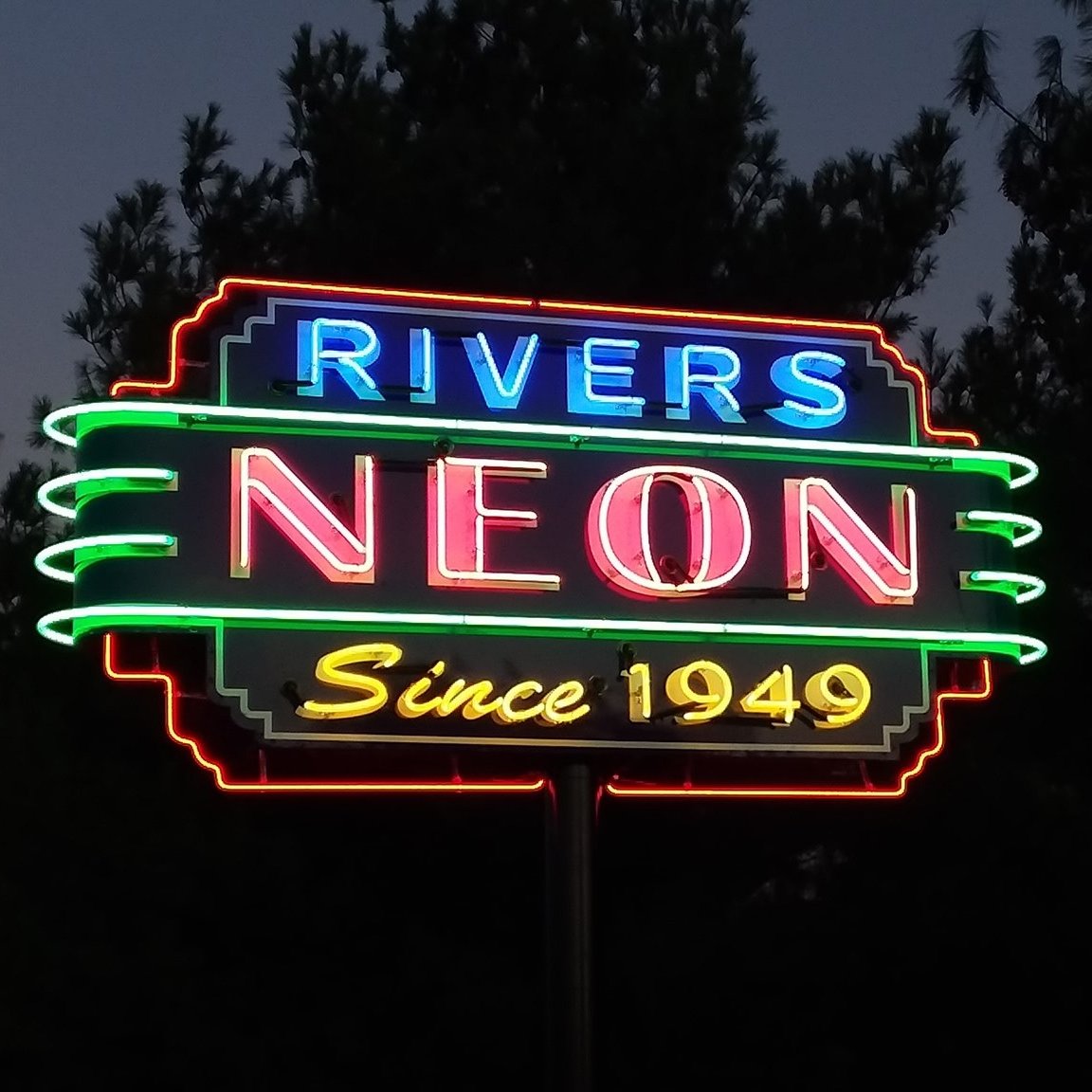 Rivers Signs & Neon | Bon Aqua TN