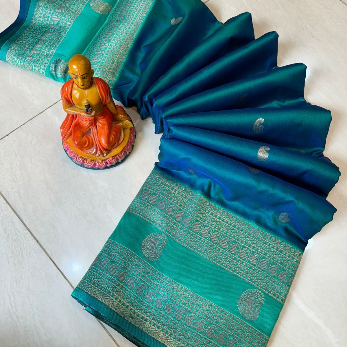 Saree Sangbad