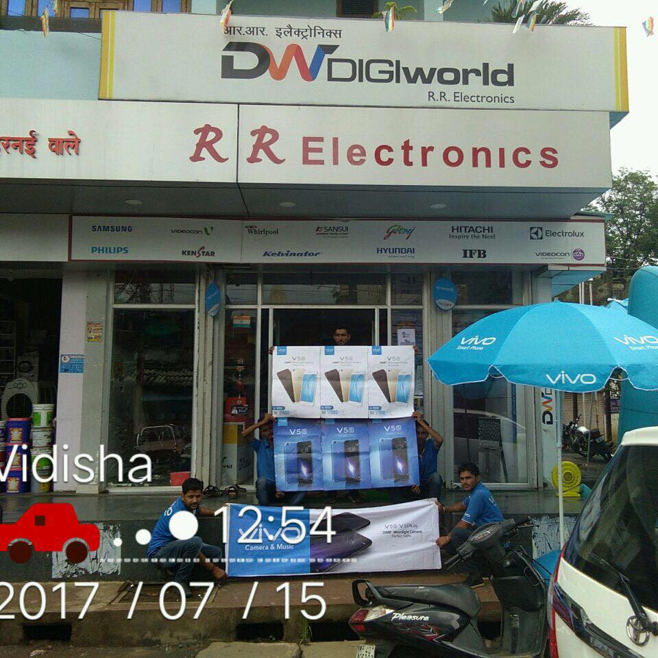 R.R Electronics