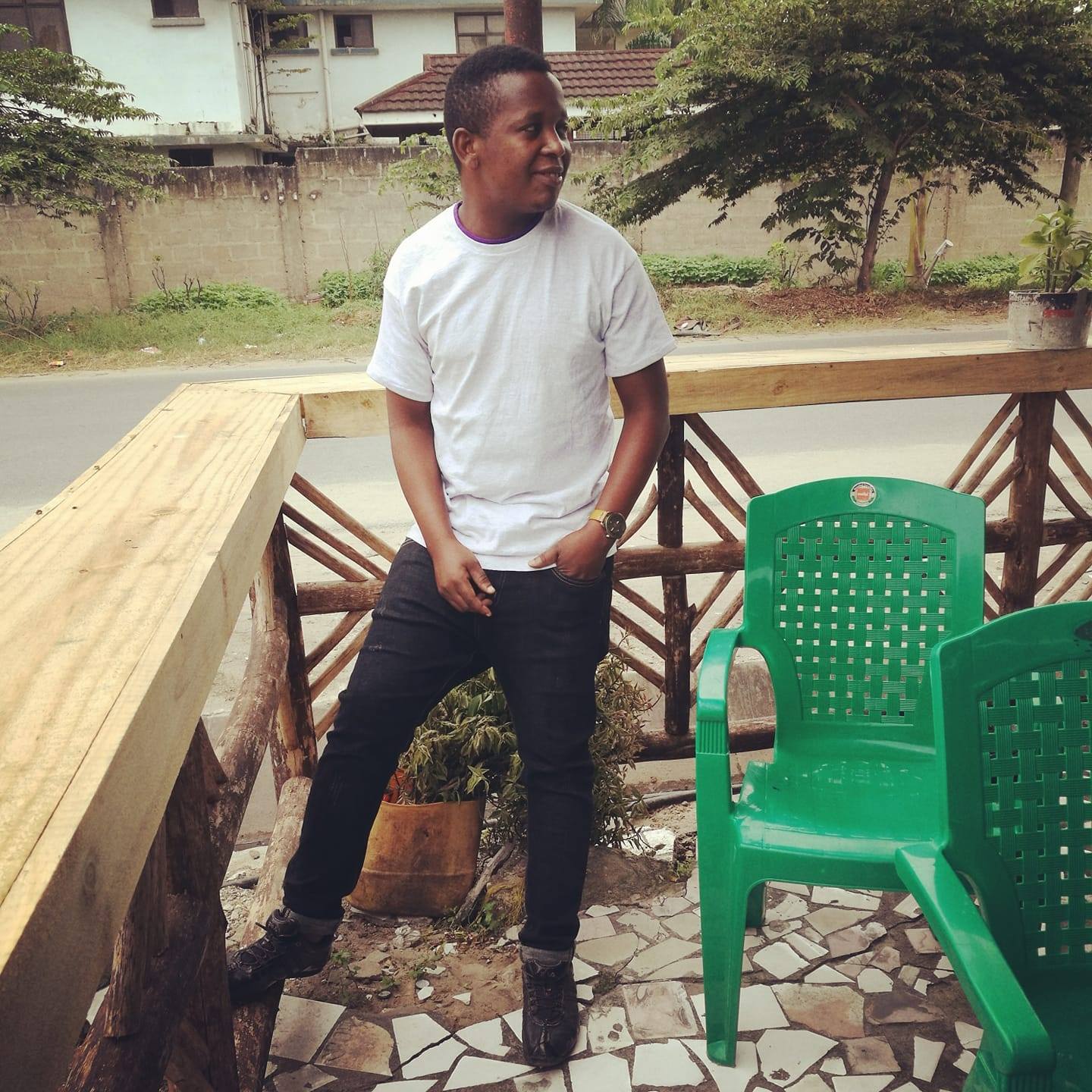Casbert Muhapa
