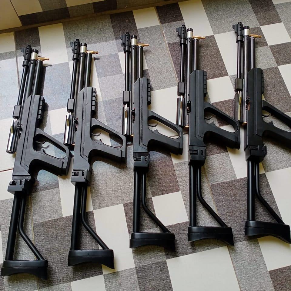 Perlengkapan Army