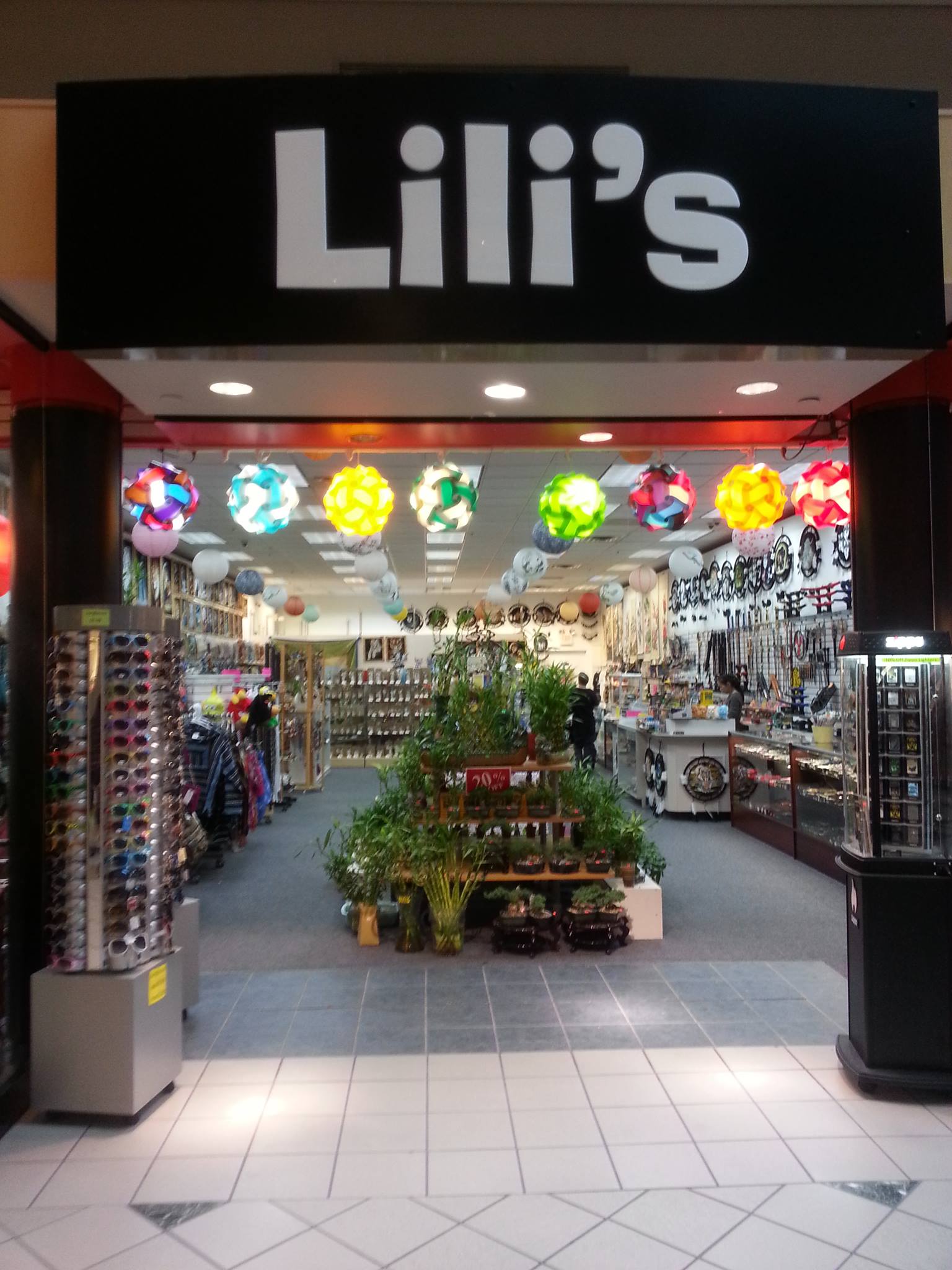 Lili's | North Attleboro MA
