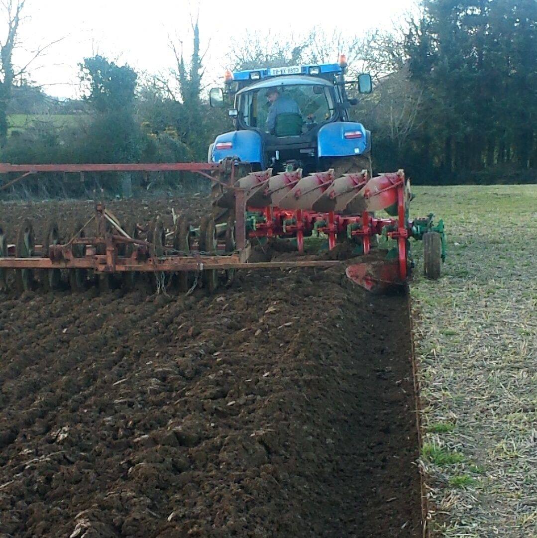 Michael Roche Engineering Kverneland Plough Specialists - Checking for ...
