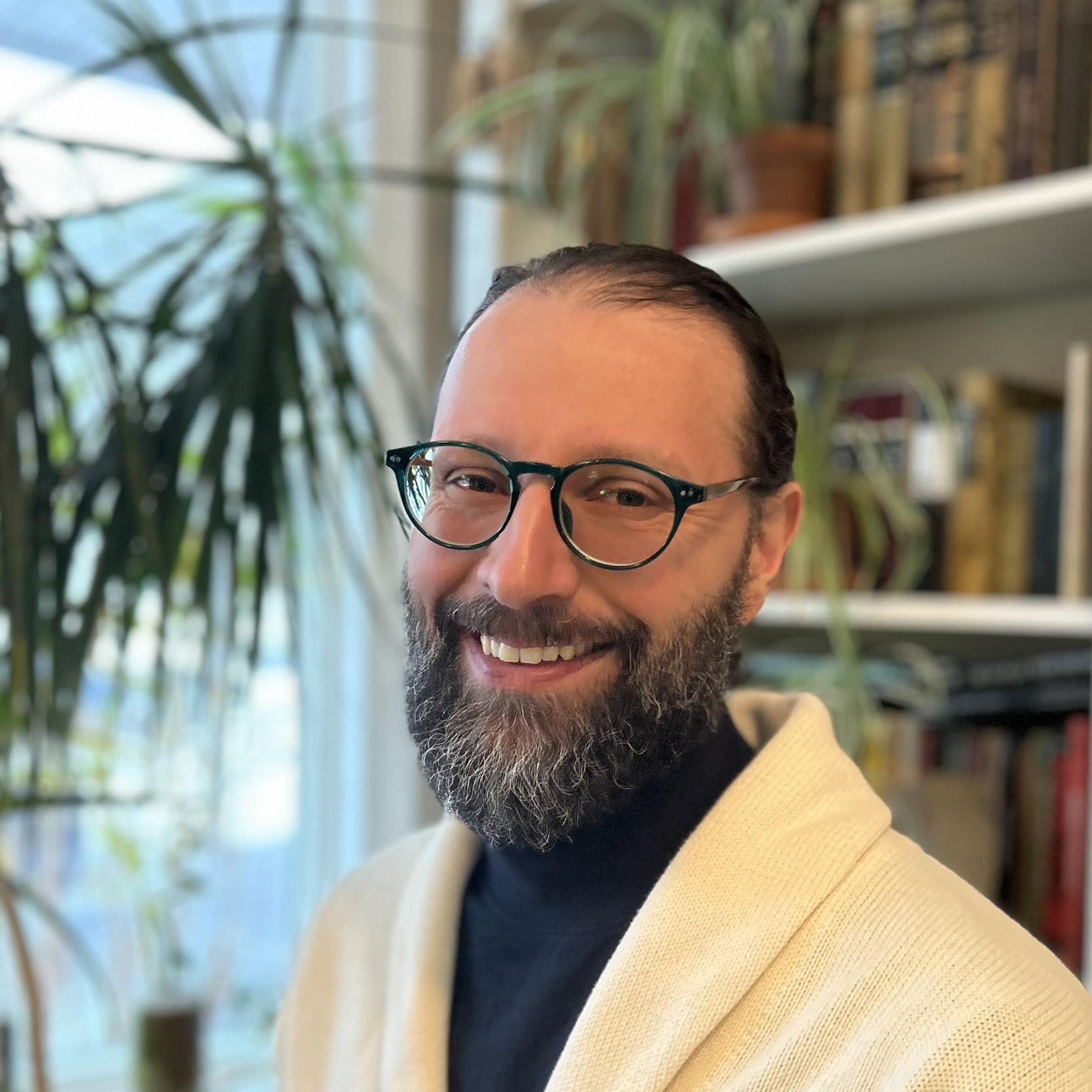 Wisdom Tree Therapy and Wisdom Tree Institute | Hartford CT
