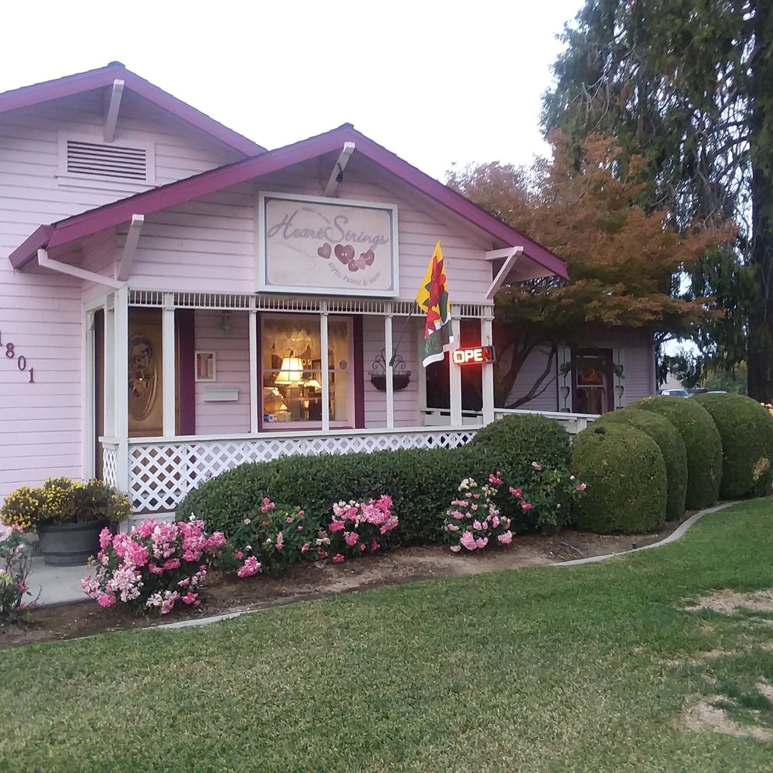 Heart Strings Gift Shop | Atwater CA