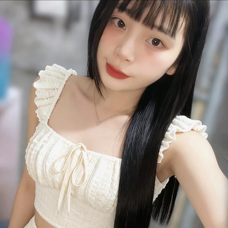 Giờ thì anh tin đó là sự thật rồi em về bên đấy phu hô cho gia đình con ...
