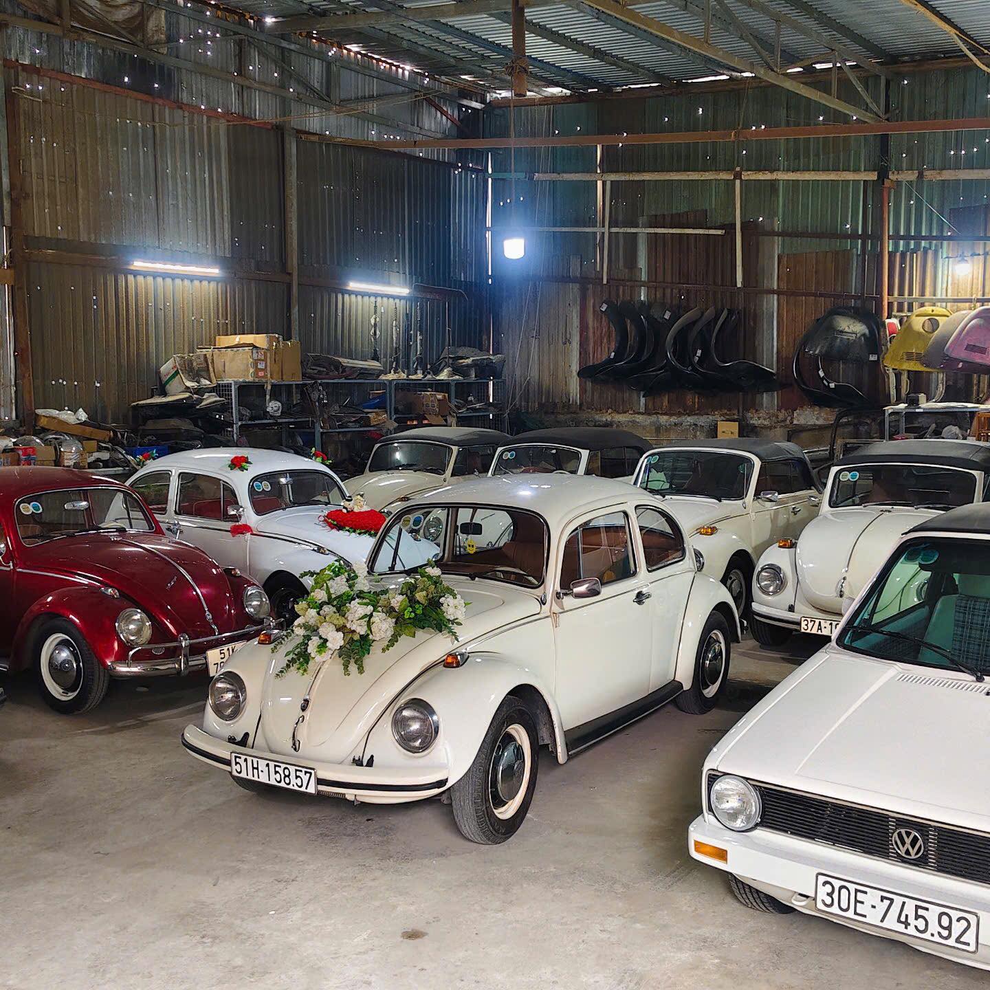 Showroom xe cổ Cty Con Bọ Trắng