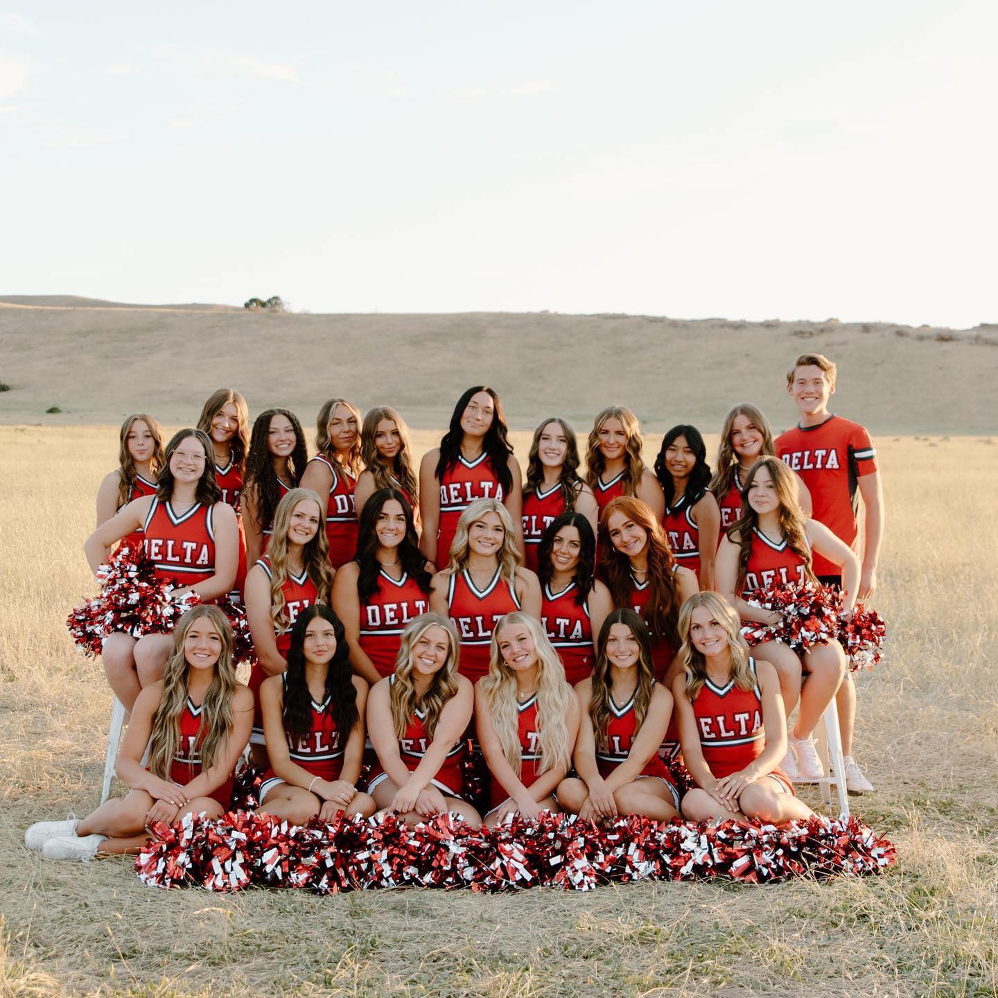 Delta High Cheer