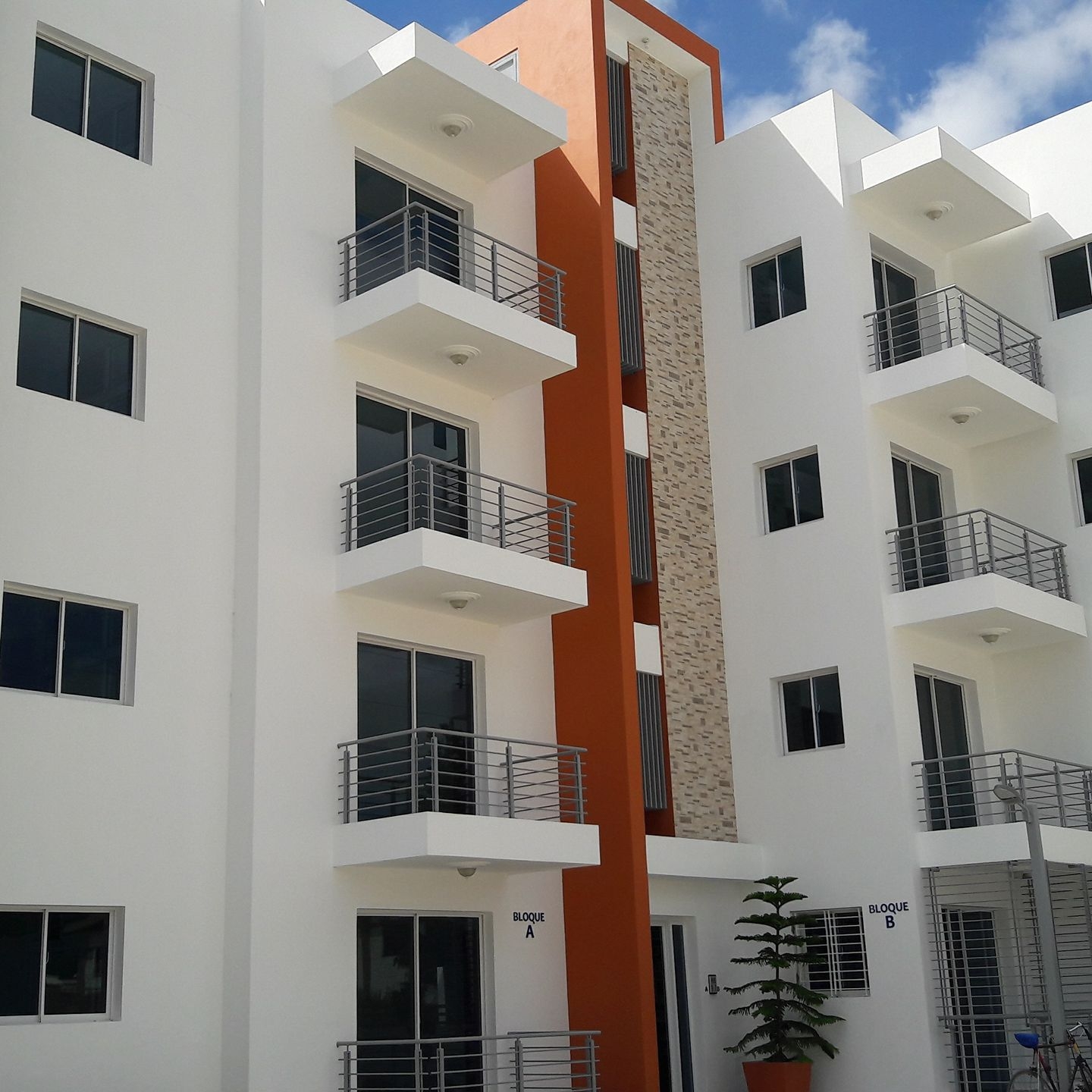 Residencial Daniela 1 | Santiago