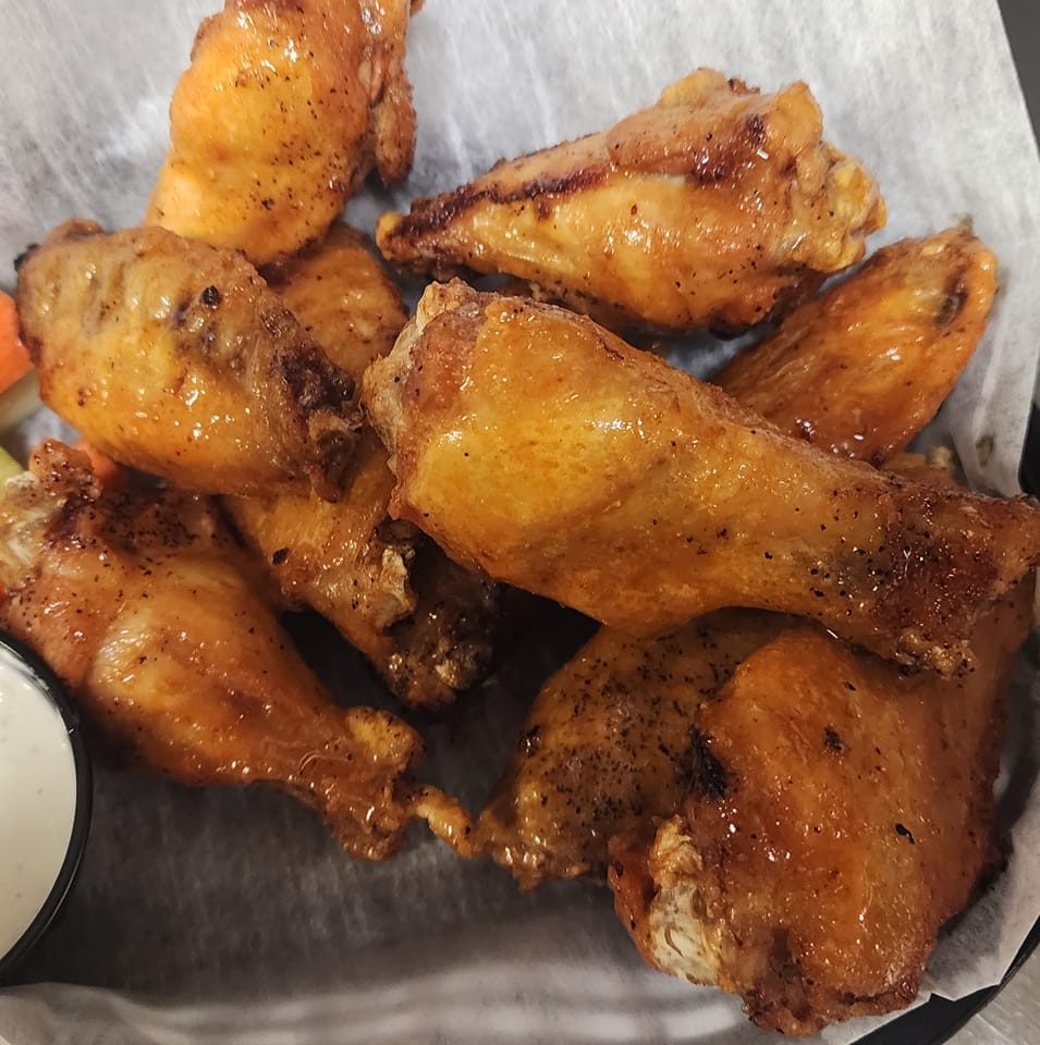 Lynn's Uptown Tavern Albany NY
