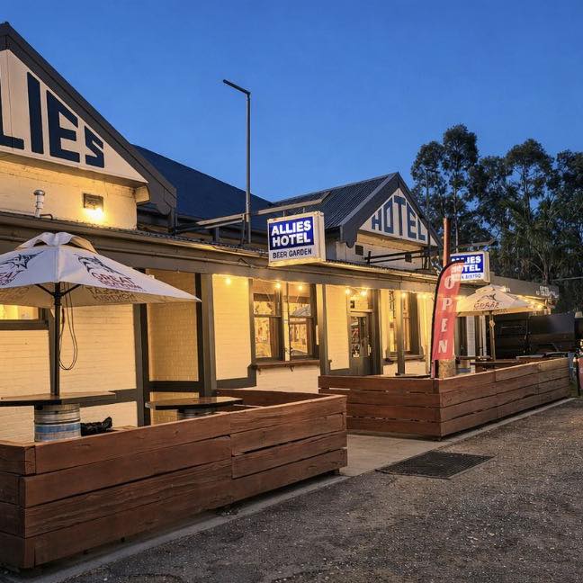 Allies Hotel - 👩🏻‍🍳 NEW COOK, NEW MENU!!!👩🏻‍🍳 Lunch and... | Facebook