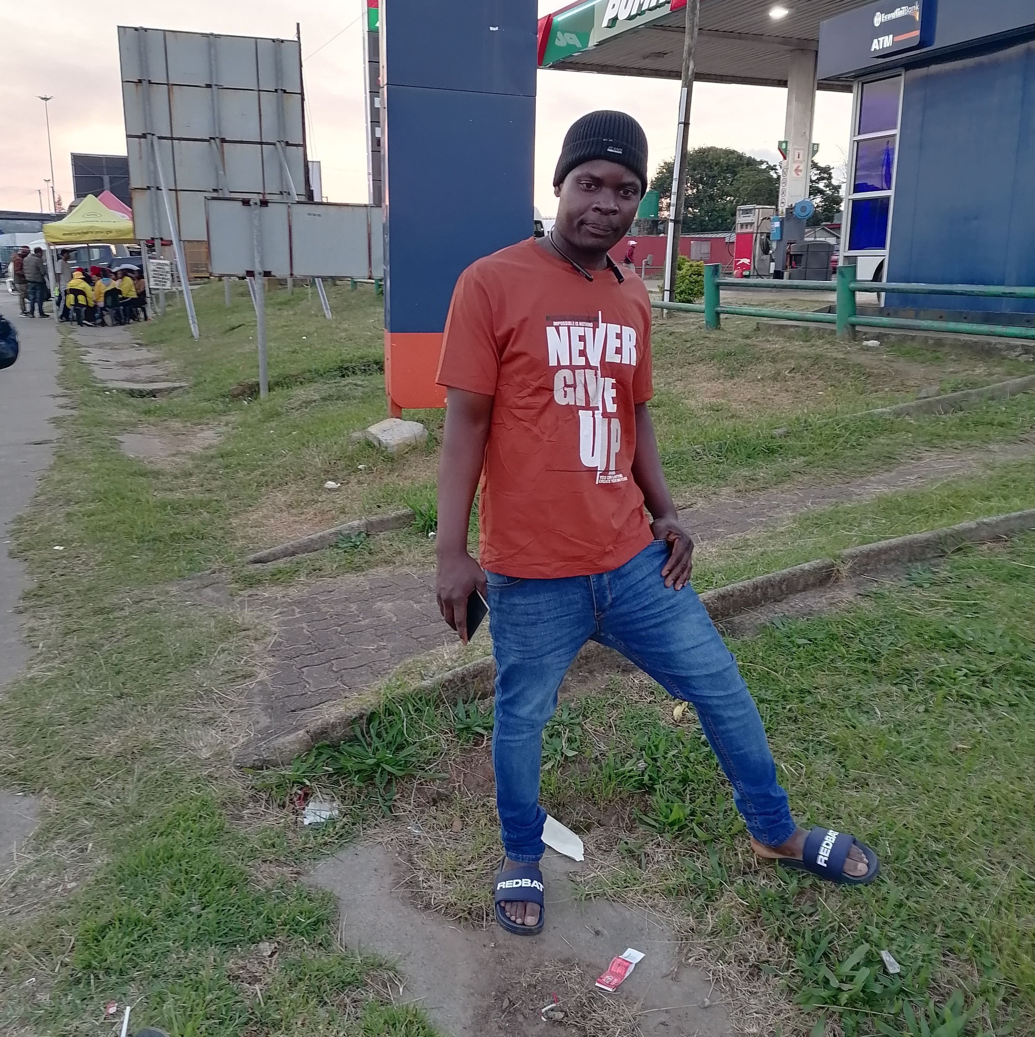 Zosayenda zinthu zake eeeeh | Isaac Wa Ngozo