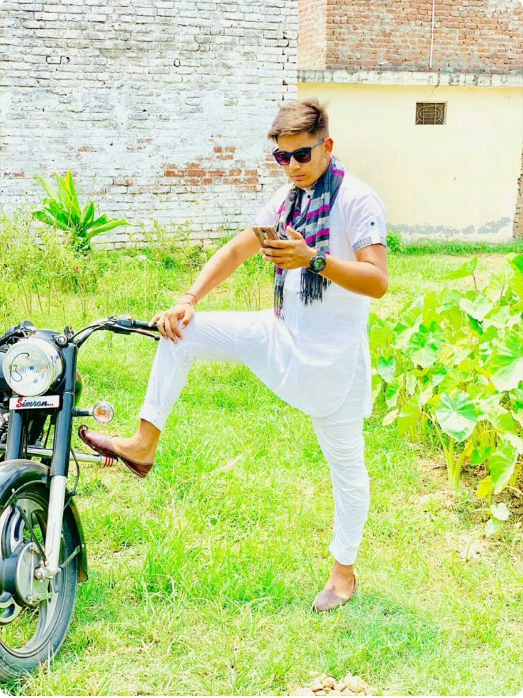 Simran Dhiman SD