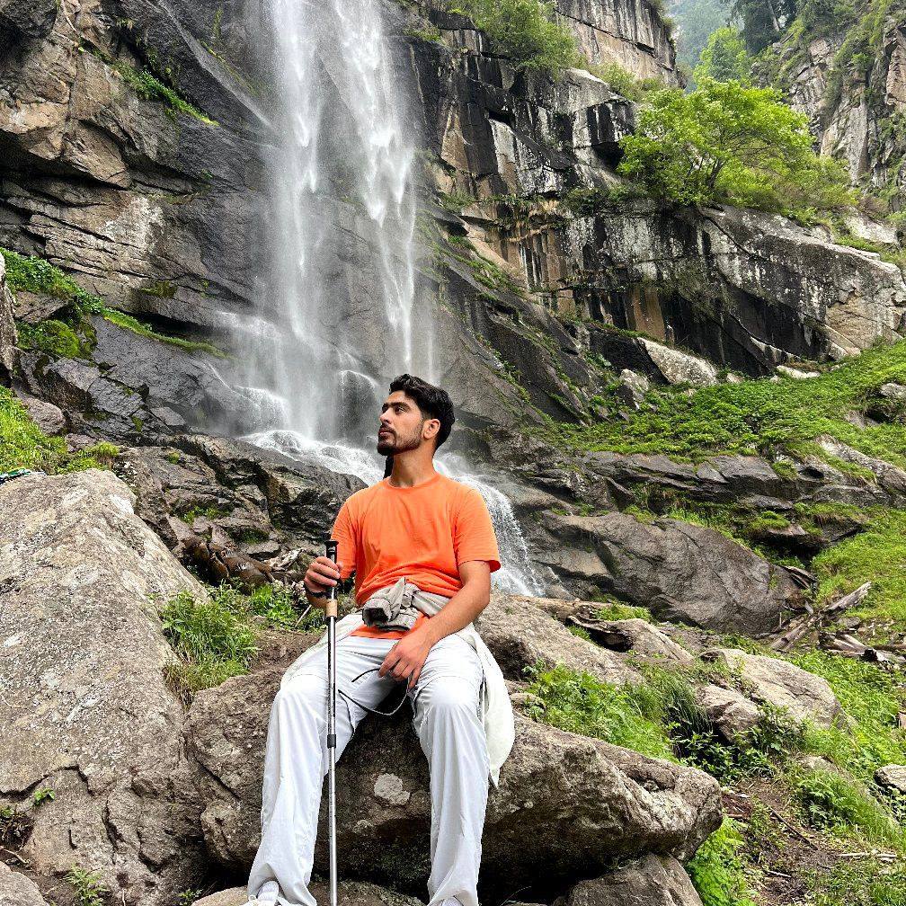 Fall in love with life again. | Leo Saqib