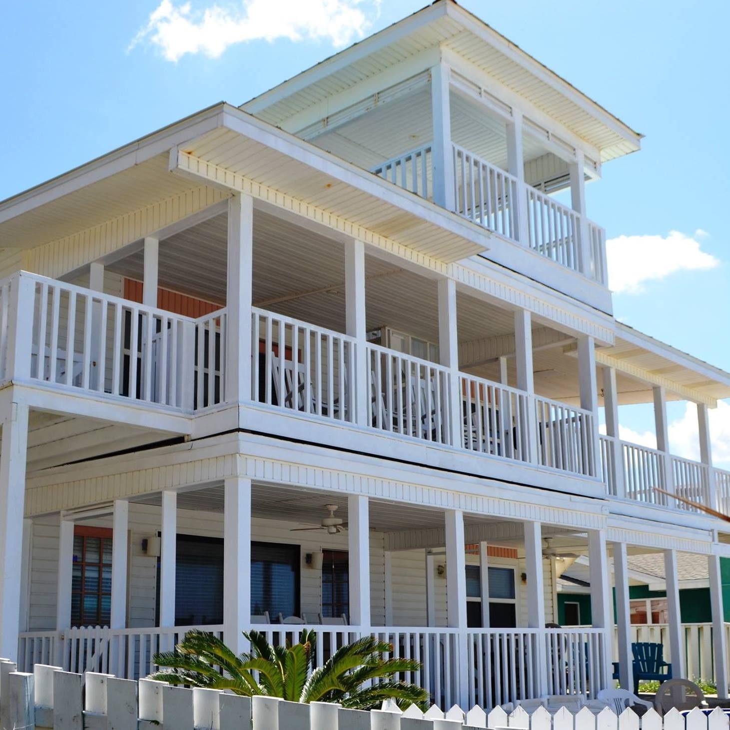 Villa Bahama Beach Rentals | Panama City Beach FL