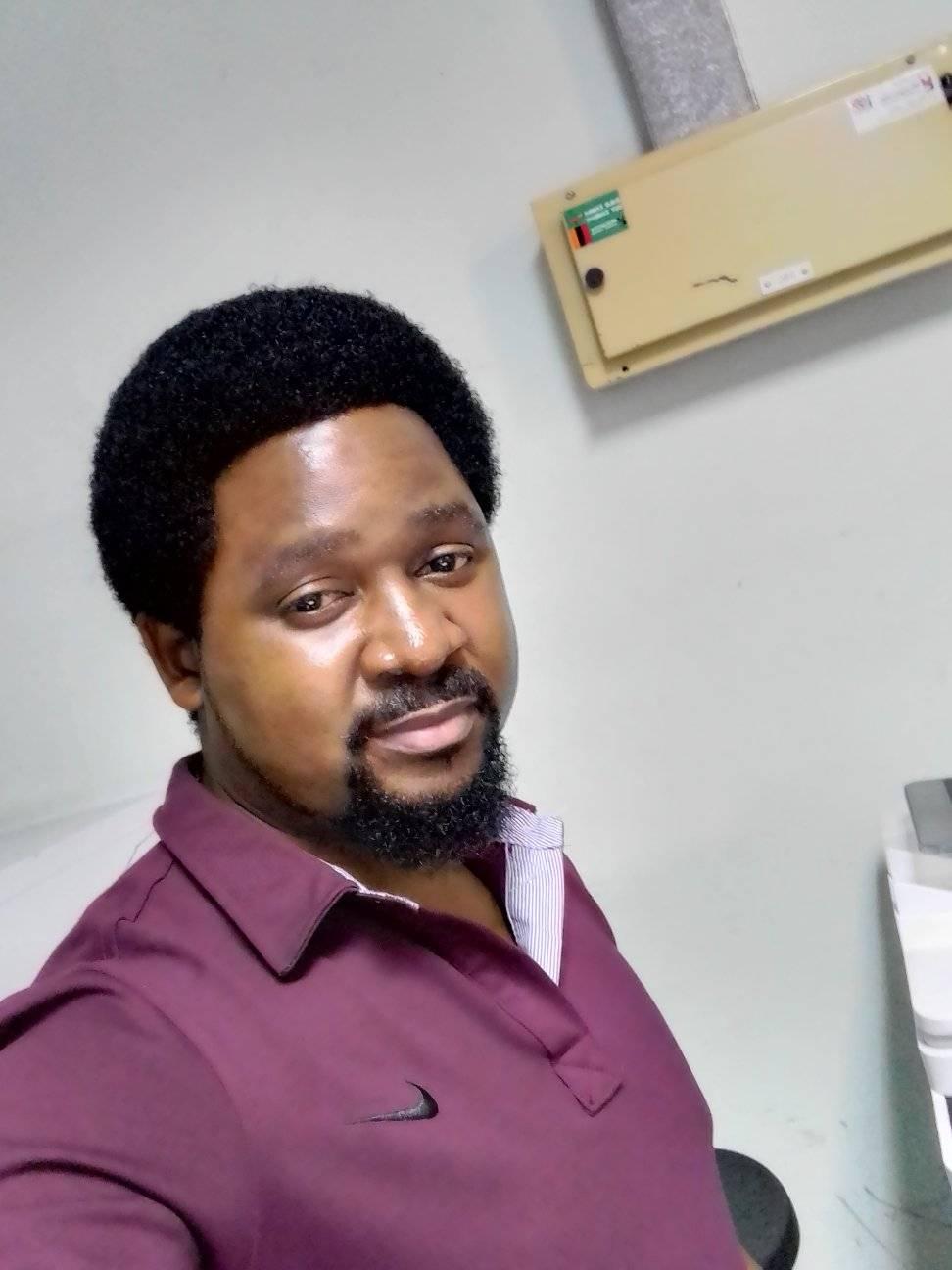 Do this thing for you to keep your trimmer sharp and clean #fyp # ...