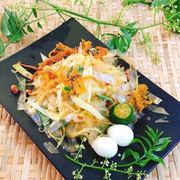 Bánh tráng trộn - Gà rán Cầu Giấy | Hanoi