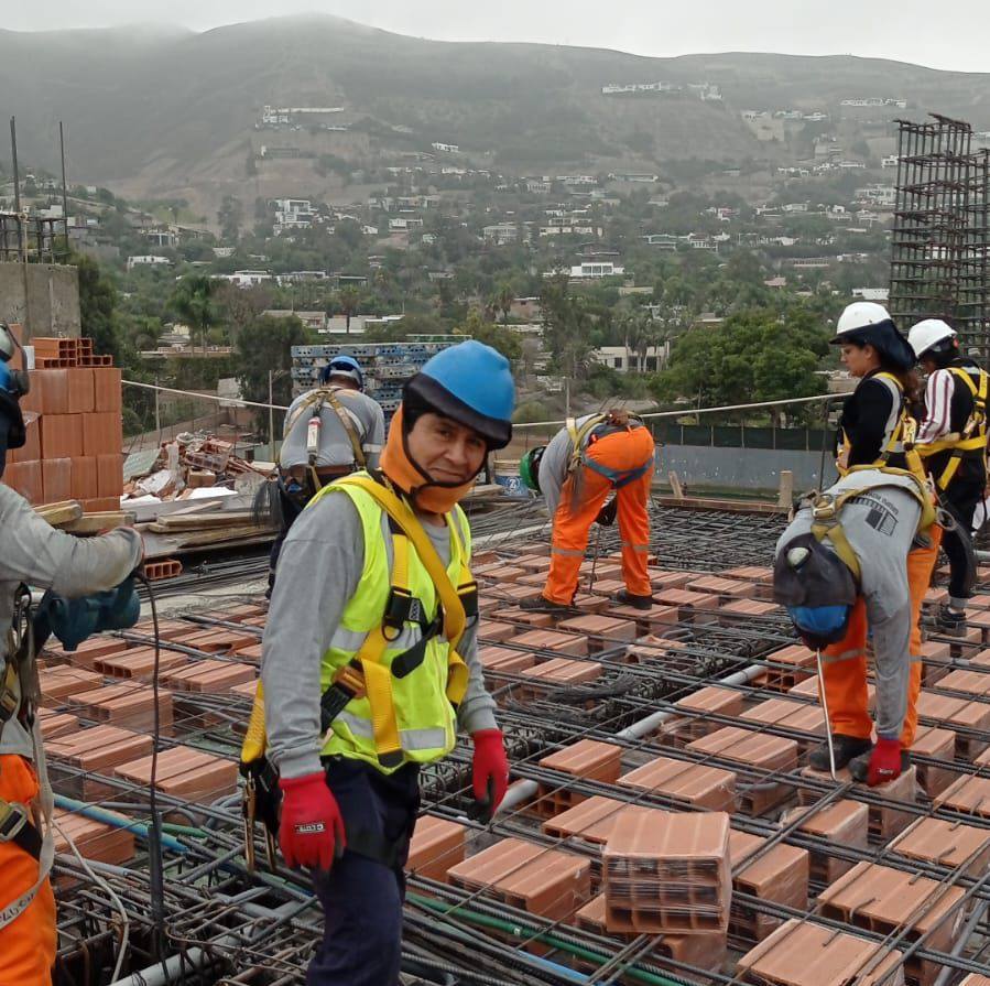 Trabajadores en construcción civil de Lima se movilizarán este 1 de ...