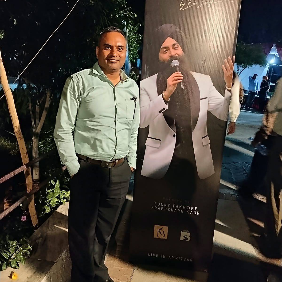 Last few tickets are left 🙏🏽 #birsingh #velvetvoice # ...