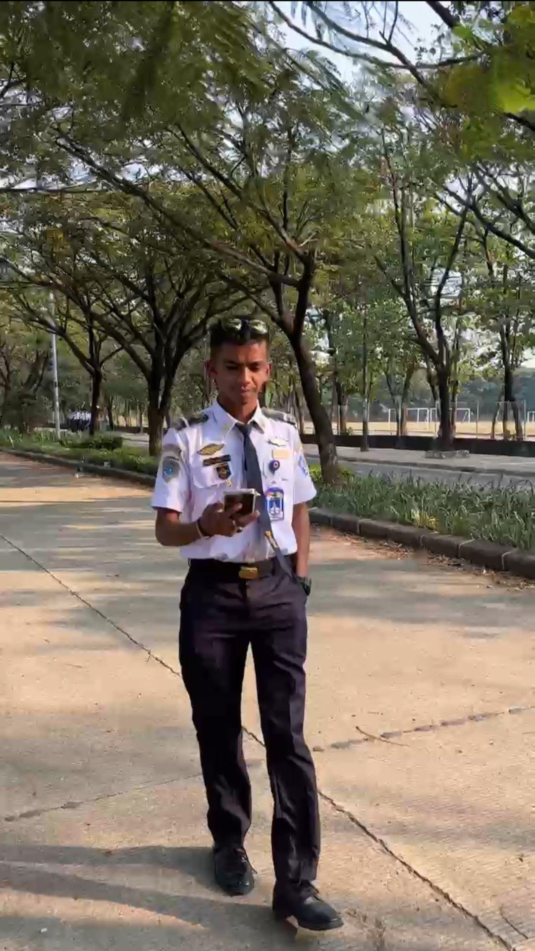 Kalo rindu,.. telpon saja beta🤭🤭😅😅 | M Akmal Rizal