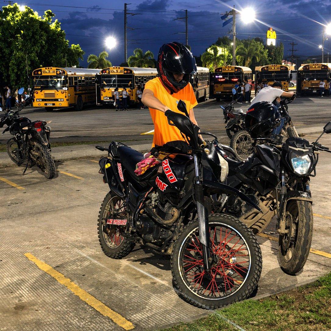Motos - 🎉🏍 ¡La gran celebración está por arrancar! 🏍🎉 Este 20 ...