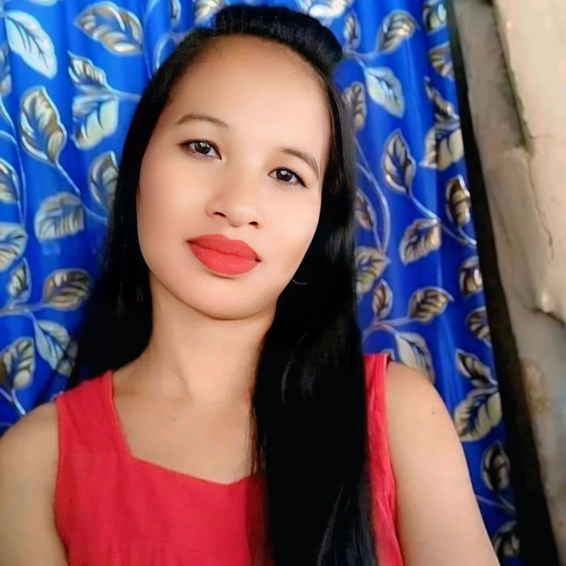 Roshmi Teron Lanznepy