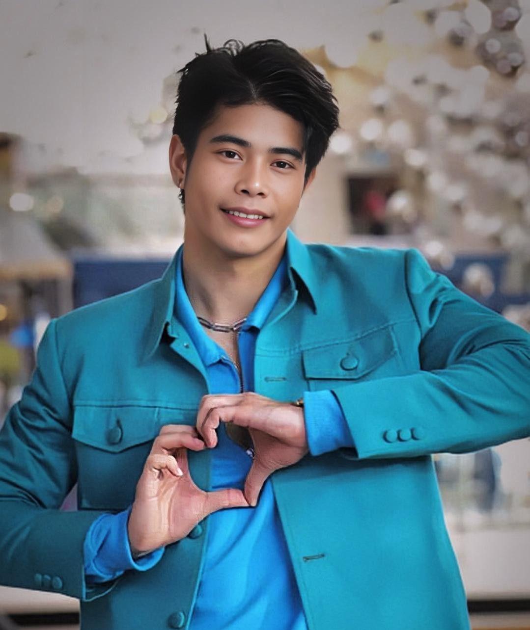 Jhaysone Adag