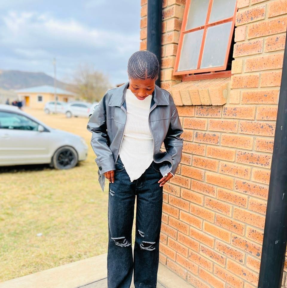 Aphiwe Msesiwe