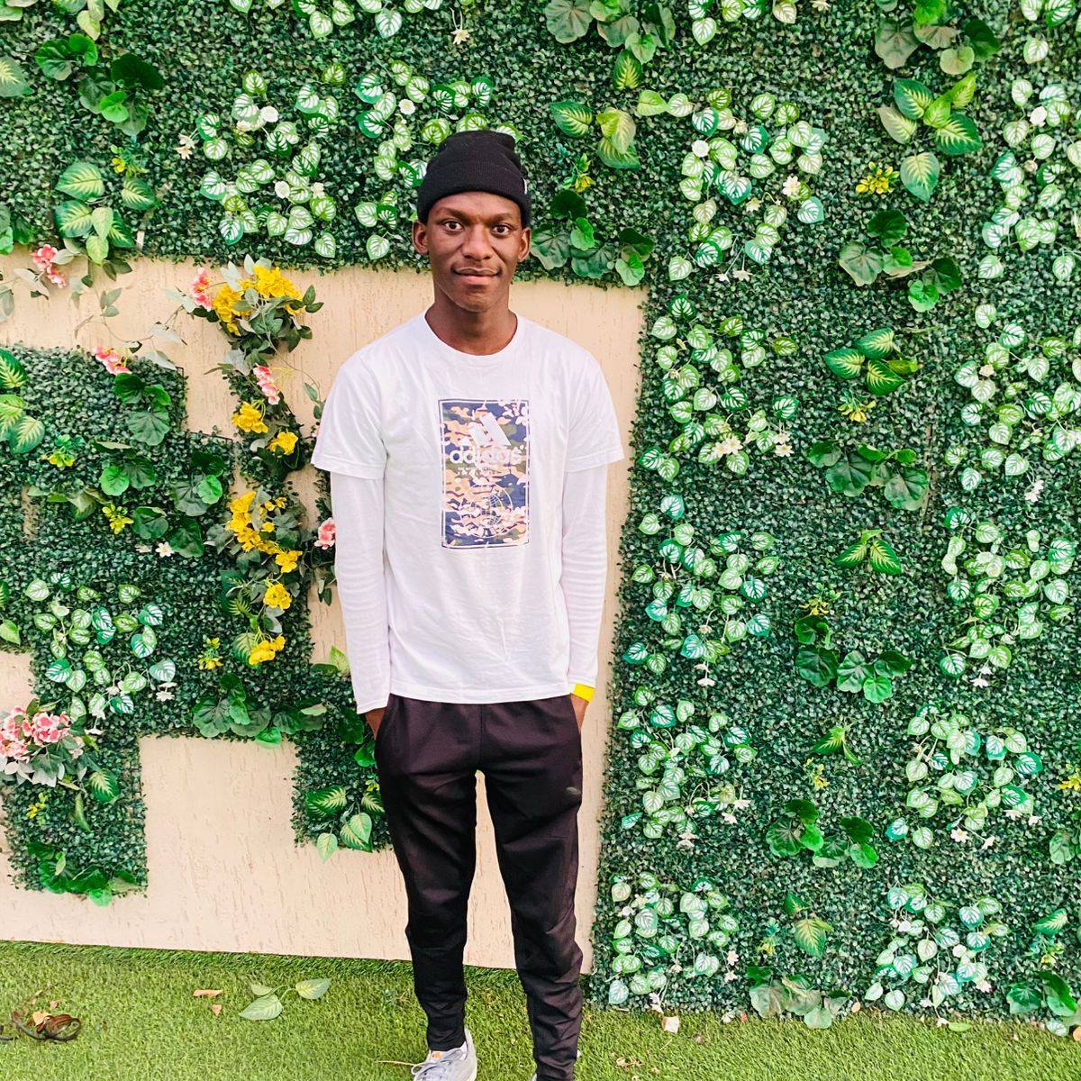 Thabang Dïthäťë