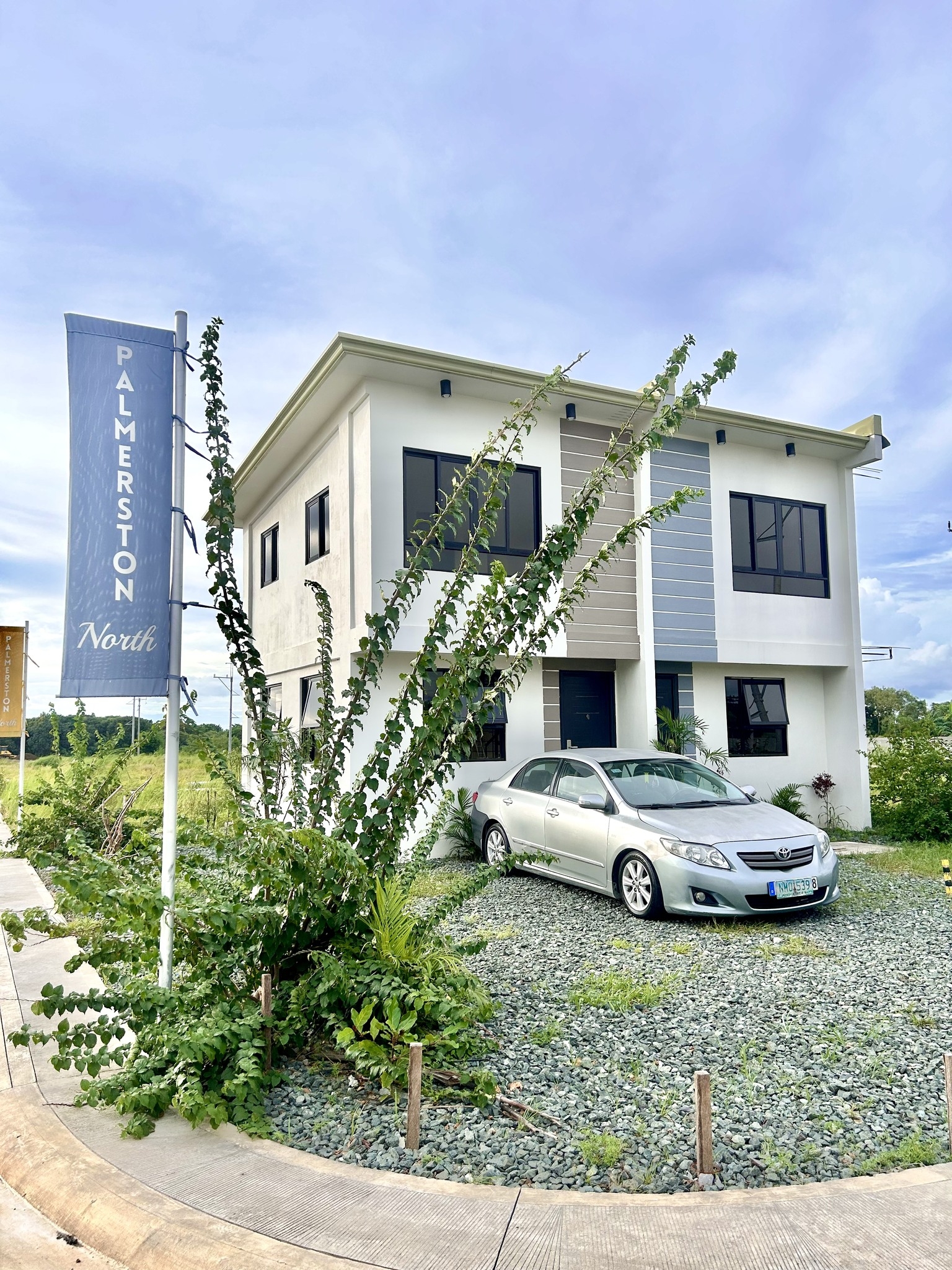 Haumaru Realty Ventures, Inc. logo