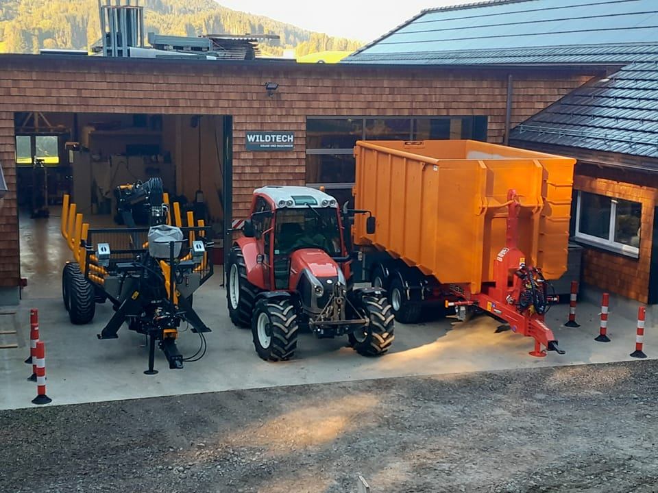 Country-Kinetic Forest Logging Equipment