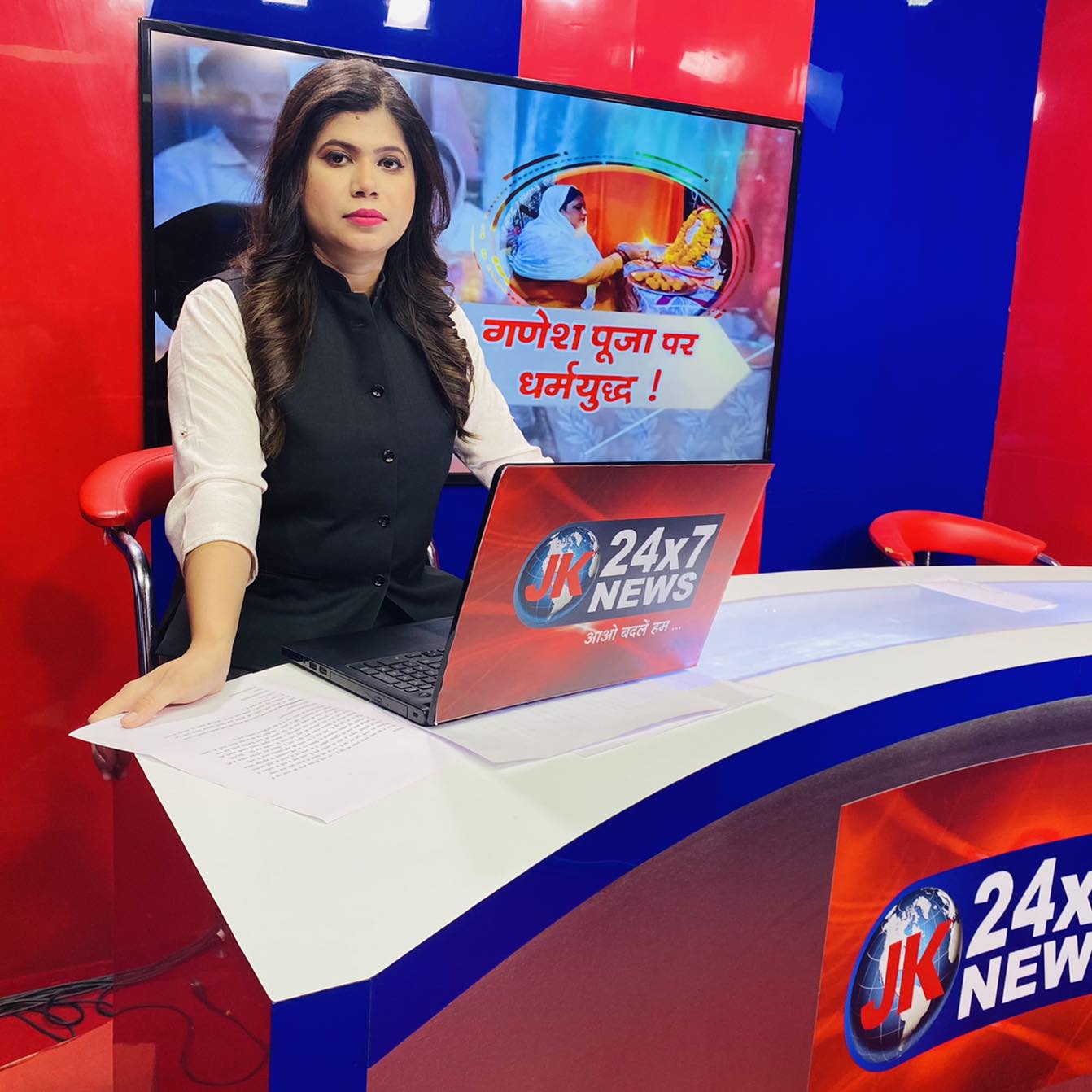 Karishma Rai Tanwar - Anchor