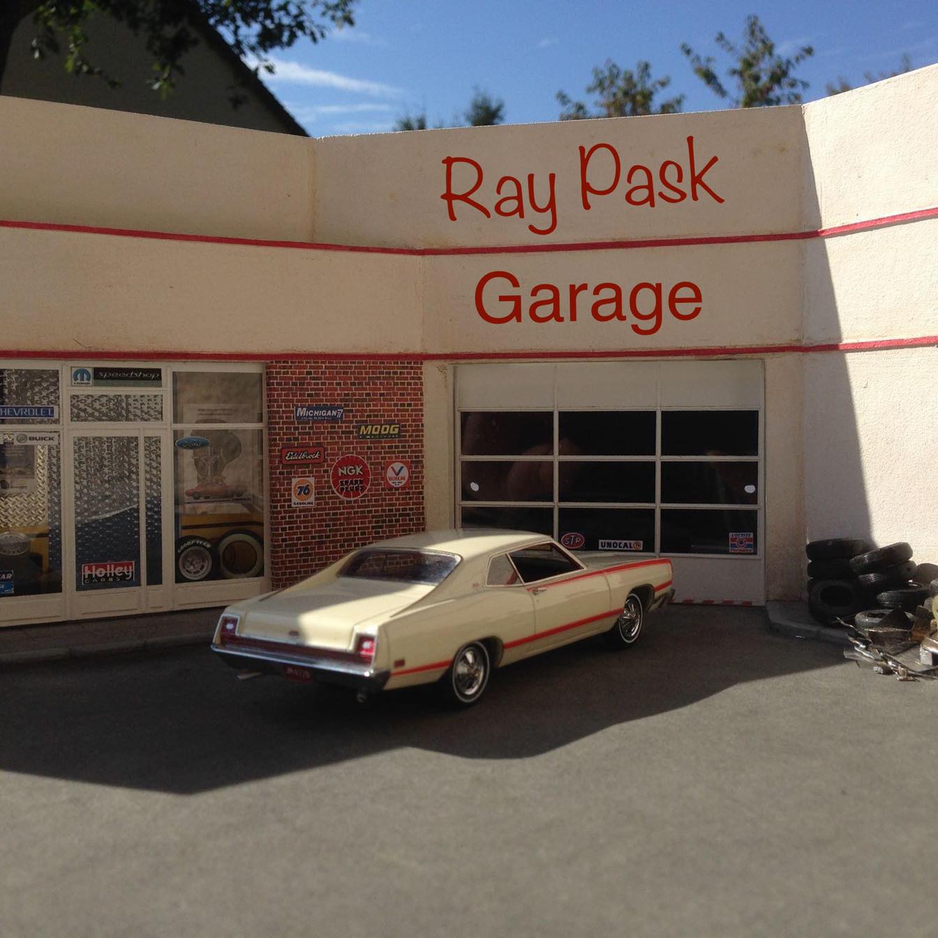 Ray Pask models
