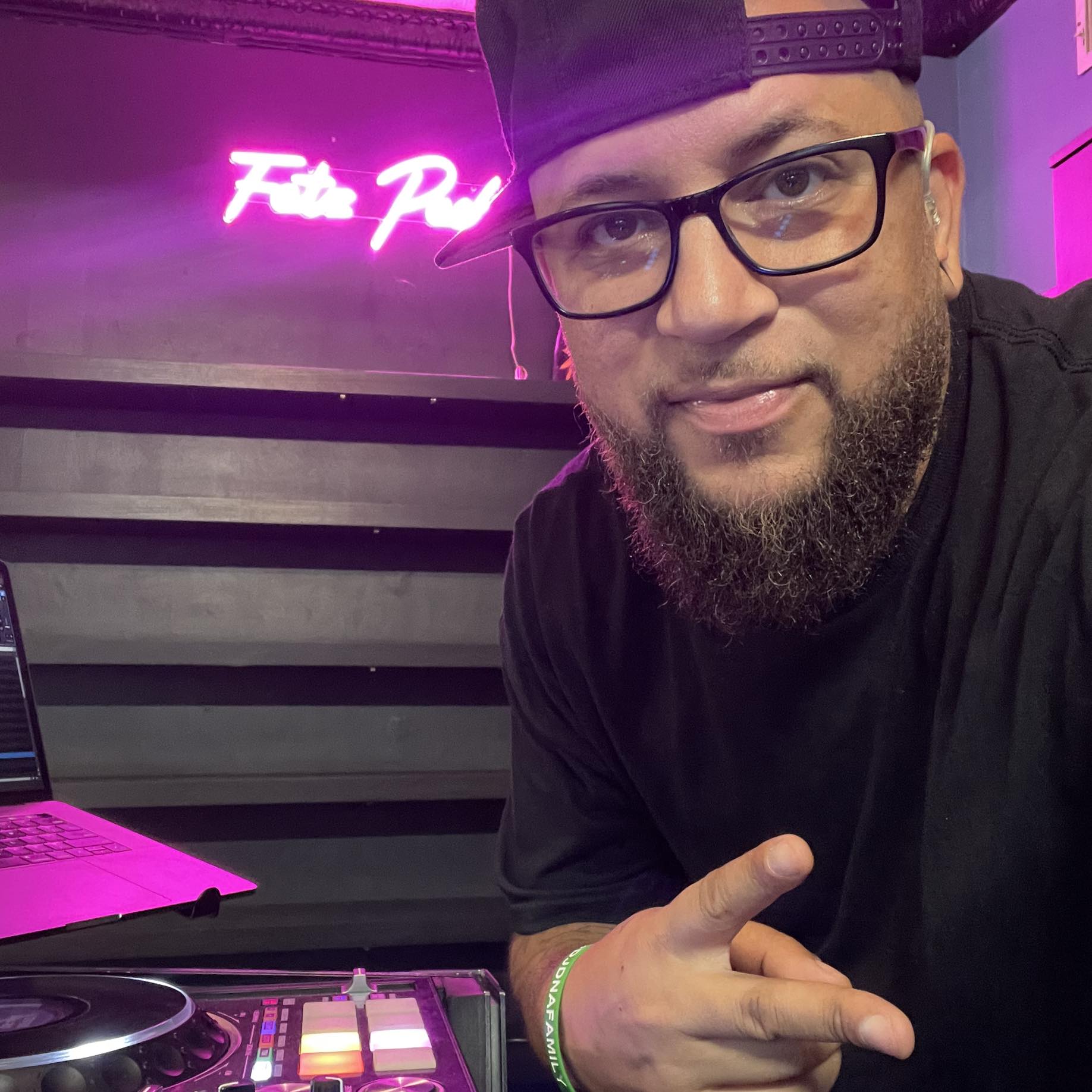 DJ DNA