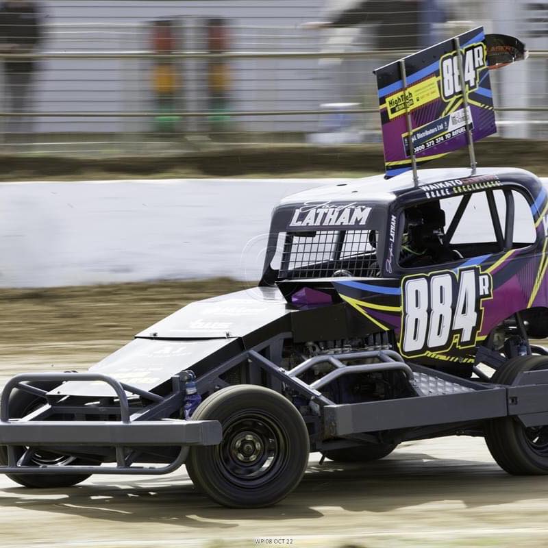 Latham Racing 884R