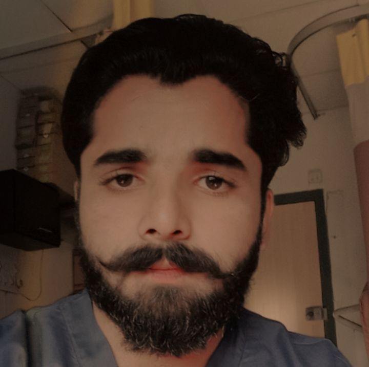 ڊاڪٽر سان به ڏاڊي ٿي، وڊيو ڏسو خبر پئجي ويندي🤣🤣 . . . #fbreelsfypシ゚ ...