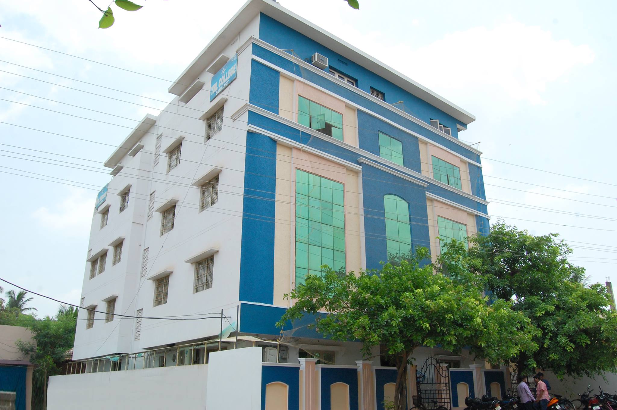 YRL College of Arts, Science & Tech
