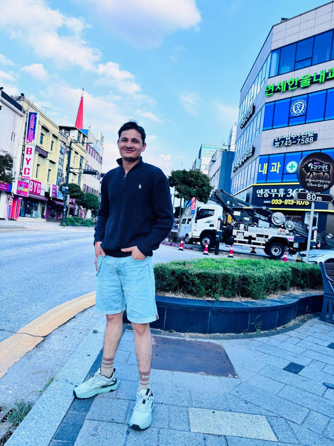 Ignore mero voice 🤭😁#harinamesankertan #haribol🧿☸☀️🙏 #virałpost ...