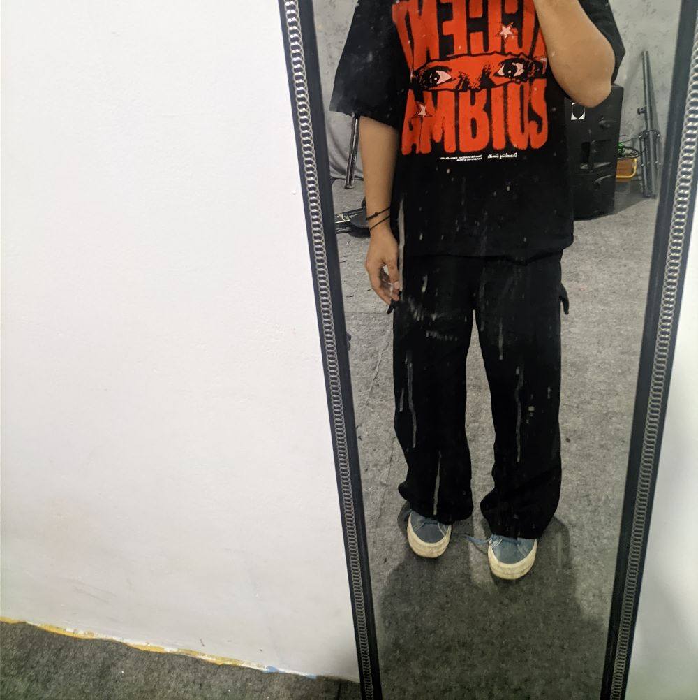 Hallo..... Kami mengucapkan selamat eraya mohon maaf Lahir and batin ...