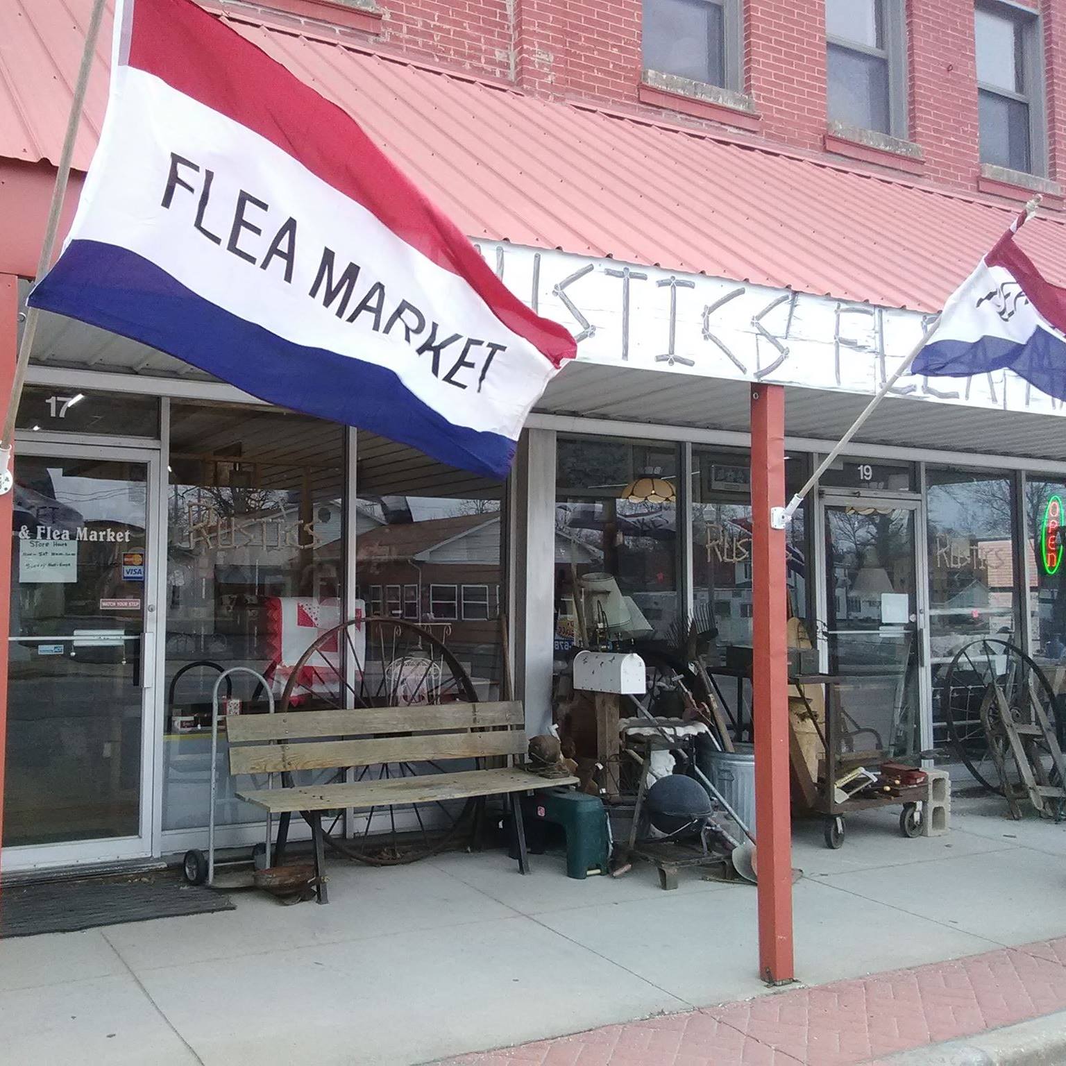 Rustics Flea Market | Aurora MO