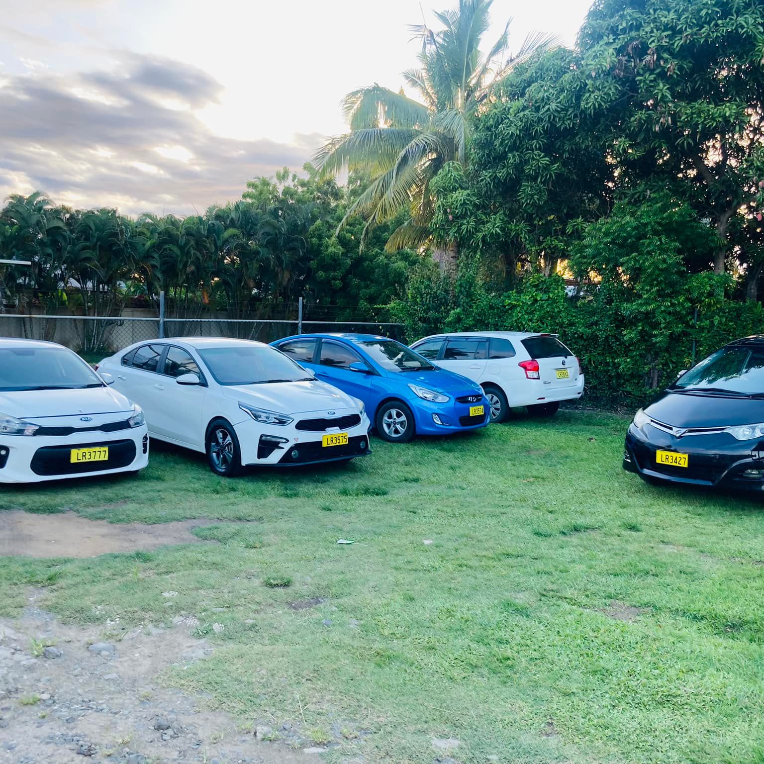 Excursion rental Cars | Nadi