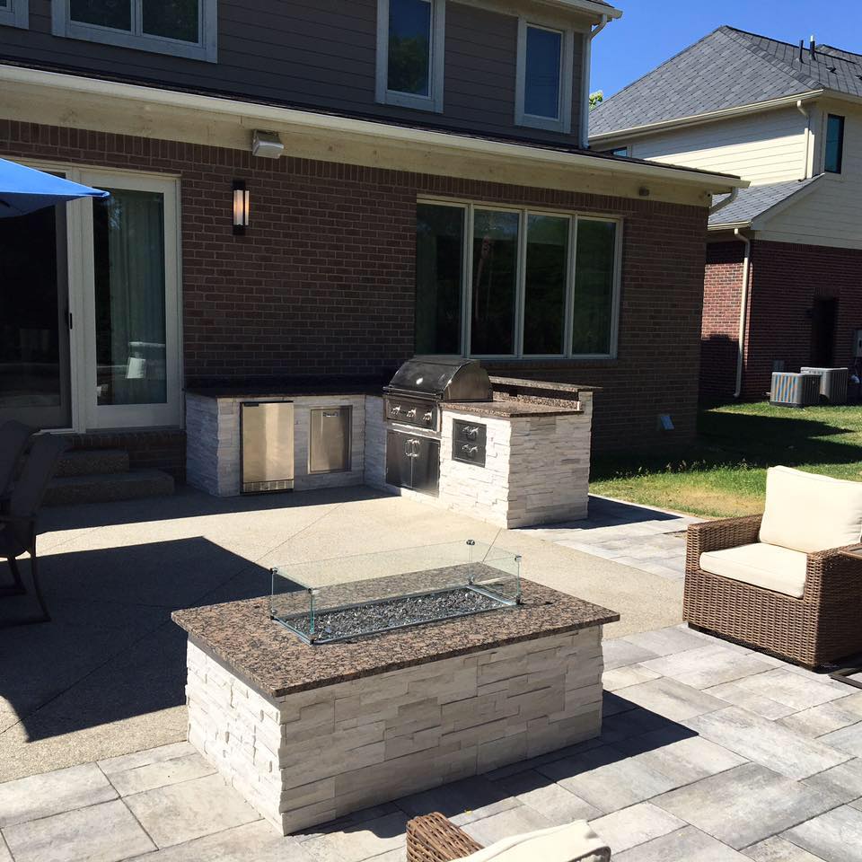 ODK Outdoor Kitchen & Fireplace Design / Builders | Clarkston MI
