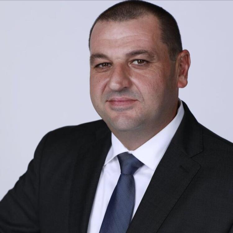 RG Realty Group | Burbank CA