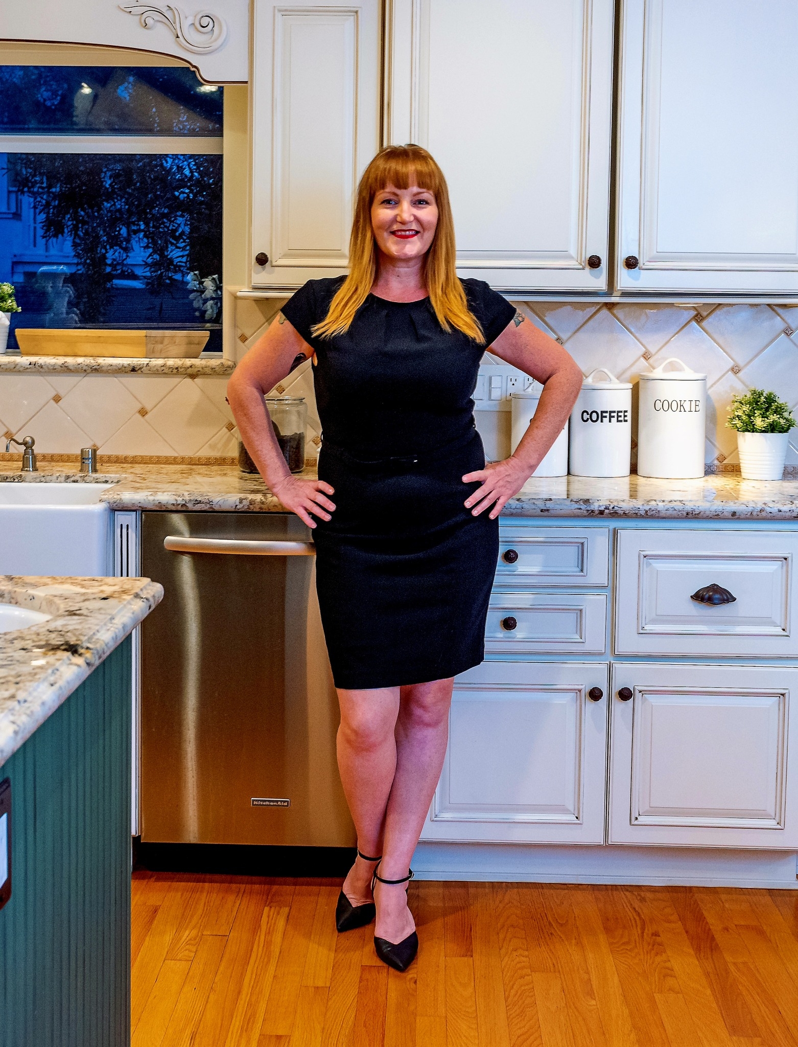 Jamie King 'Rockin' Real Estate' #01953820