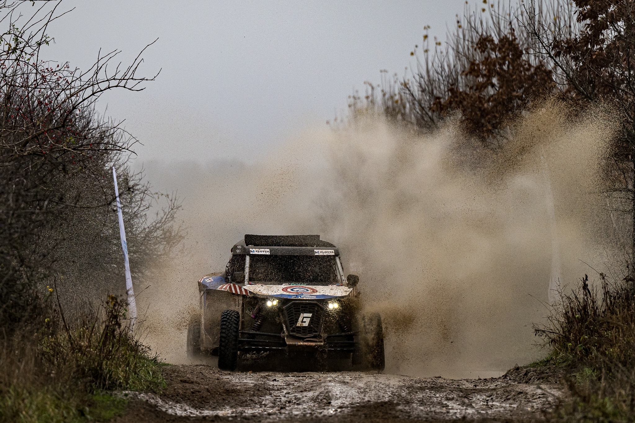 Hello Racing | Eger
