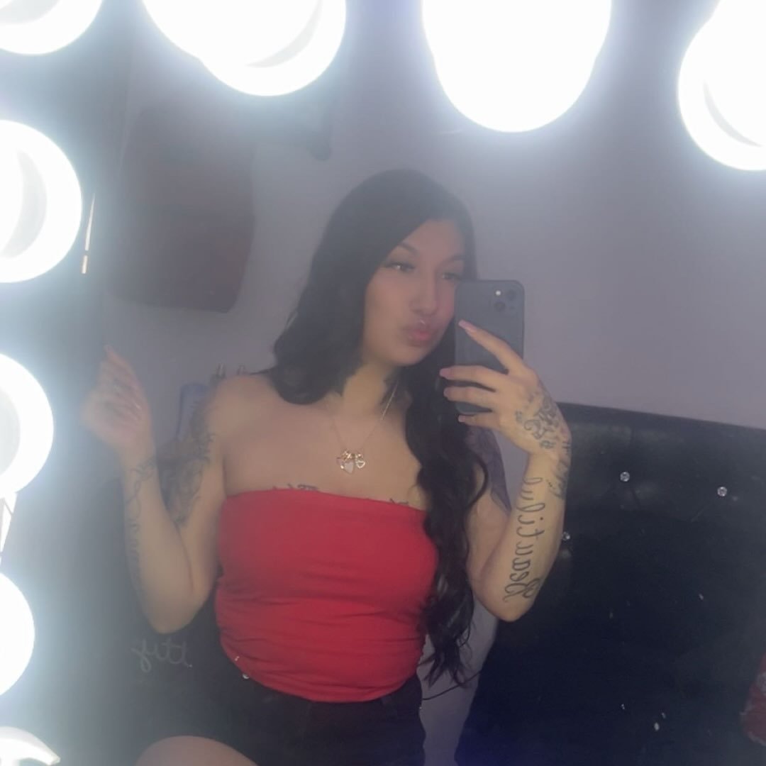 Tori Miera (@tori.miera.71) • Facebook