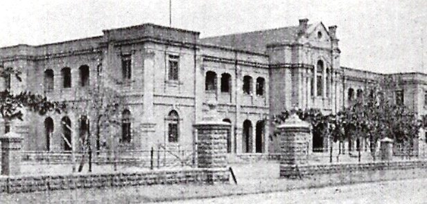 Bai Virbaijee Soparivala (BVS) Parsi High School | Karachi