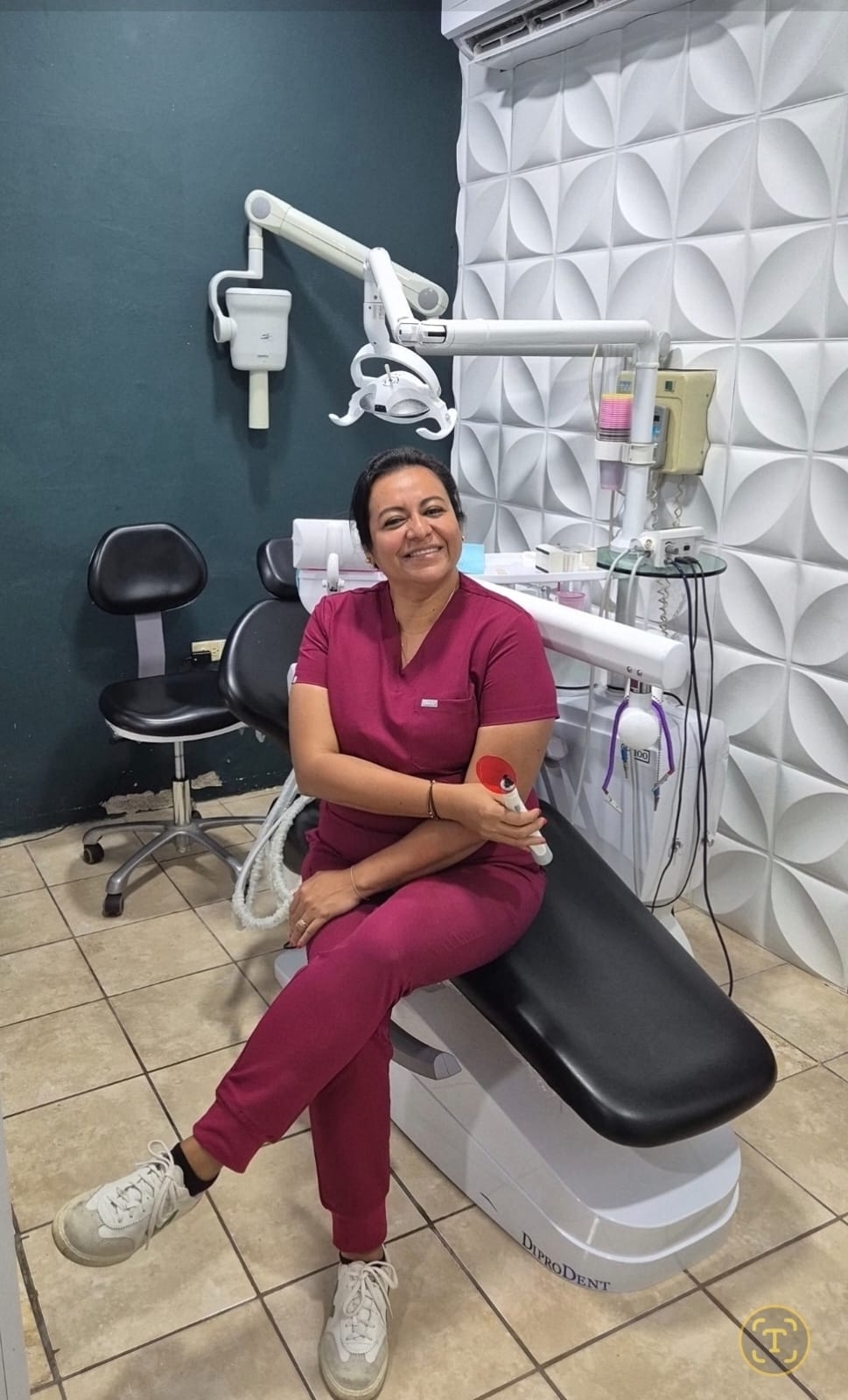 Clinica Dental Dra. Kenia Rivas De Grande | Zacatecoluca
