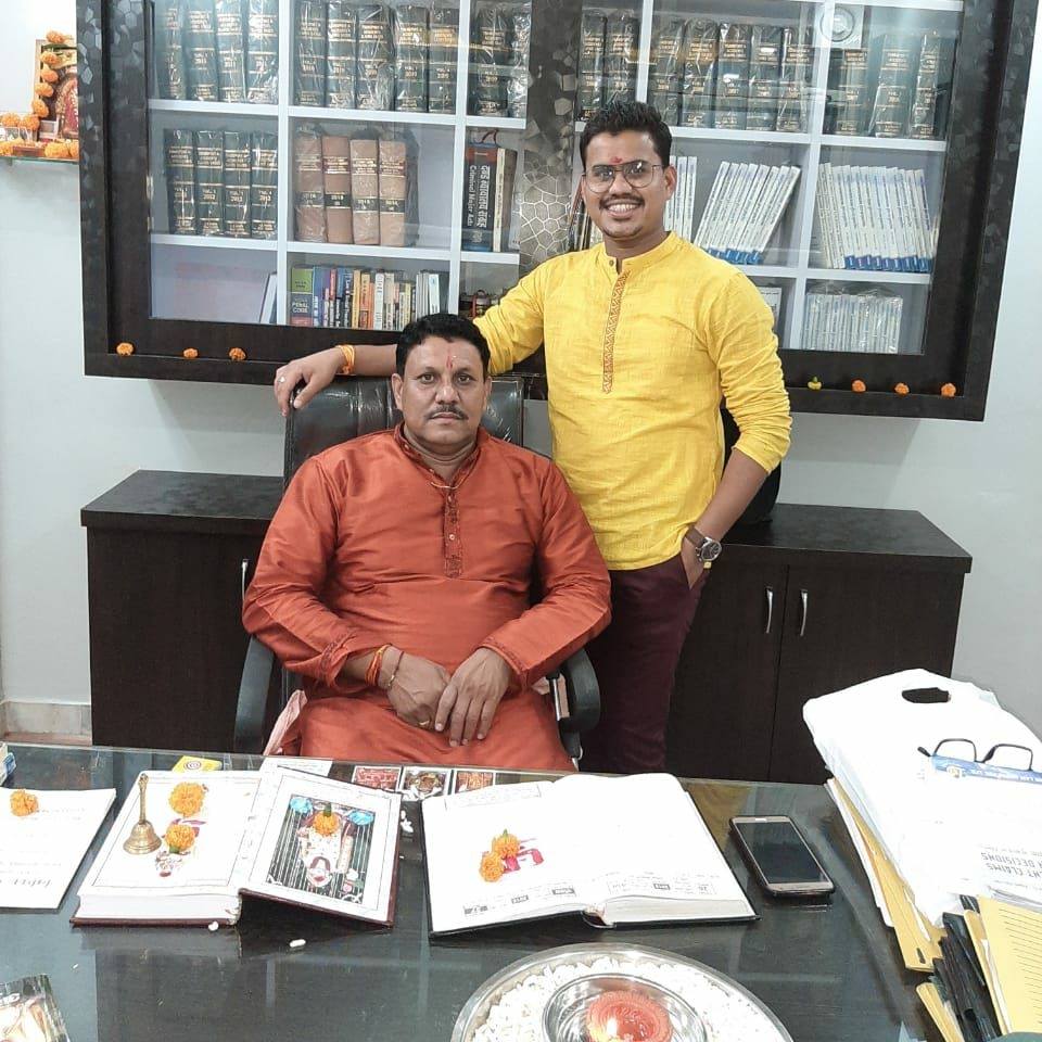 Adv Ravi Panth